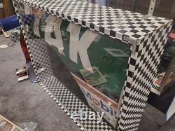 Panneau arrière en tôle utilisé en course de Rusty Wallace 1989 - Année de championnat NASCAR