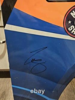 Panneau de contingence en métal signé Zane Smith #71, utilisé en course NASCAR 2024
