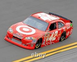 Panneau de porte utilisé lors de la course #42 en tôle NASCAR Target CGR de Juan Pablo Montoya 2012