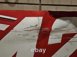 Panneau de porte utilisé lors de la course #42 en tôle NASCAR Target CGR de Juan Pablo Montoya 2012