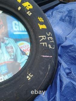 Pneu actuel de la voiture de course de Dale Earnhardt