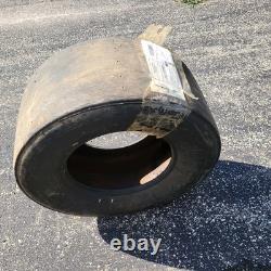 Pneu de course Goodyear usagé de Dale Earnhardt