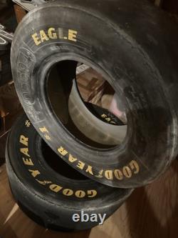 Pneus de course de Dale Earnhardt Sr. de Talladega, Alabama ? Course de printemps 1993