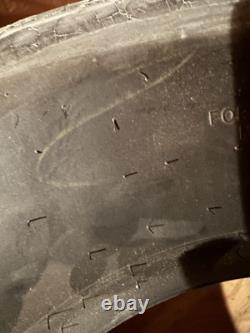 Pneus de course de Dale Earnhardt Sr. de Talladega, Alabama ? Course de printemps 1993