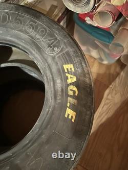 Pneus de course de Dale Earnhardt Sr. de Talladega, Alabama ? Course de printemps 1993