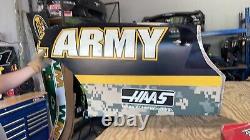 Ryan Newman #39 2009 Daytona US Army NASCAR Race Used Quarter Panel 6872 
<br/>  <br/>
Ryan Newman #39 2009 Daytona US Army NASCAR Race Used Quarter Panel 6872