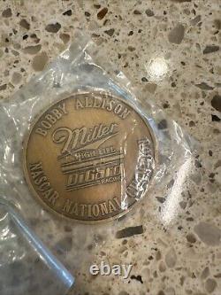 Salut les fans de Nascar! Jeton/monnaie de collection Cool-rare-bobby Allison Miller Highlife