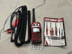 Scanner Racing Electronics RE3000 et Casque de Course en Fonctionnement - Voir Photos