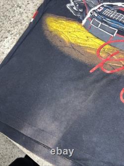 T-shirt NASCAR Vintage 90s Dale Earnhardt The Black Knight AOP Taille L RARE