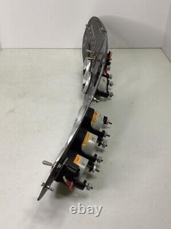 Tableau de bord utilisé Nascar Asa Arca Racing / Manomètres Autometer Data / Fibre de carbone