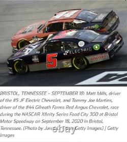 Tôle utilisée dans la course de Matt Mills NASCAR Xfinity Series - Pare-chocs arrière Camaro