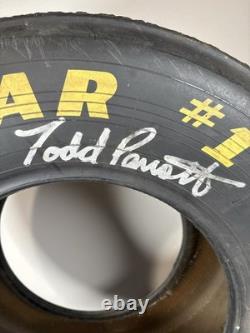 VTG Darrell Waltrip NASCAR Pneus Utilisés en Course Signé par Buddy, Todd Parrott & Plus