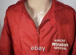 Veste rouge officielle rare du personnel de course de la série NASCAR Winston Cup (Moyen)