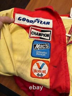 Vestes NASCAR 'Junior Johnson Holly Farms' personnellement possédées par Herb Nab dans les années 1960